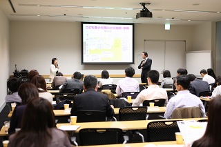 ケロッグ大学大学院モーニング・セッション「福祉がいまできること 横浜市副市長の経験から」会場様子