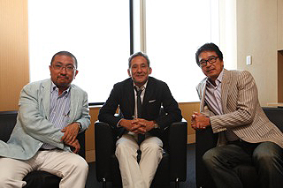 藤巻幸夫氏(左)米倉誠一郎(真ん中)髙島郁夫(右)