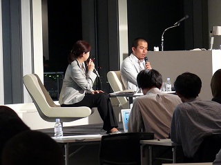 神原弥奈子氏(左)田端信太郎氏(右)