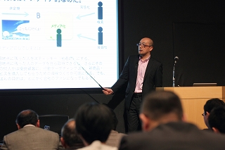 小林弘人(株式会社インフォバーン代表取締役CEO/株式会社デジモ 代表取締役 ソーシャル・トイ・ビジョナリー)
