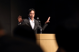 姜尚中(東京大学大学院情報学環 現代韓国研究センター長)